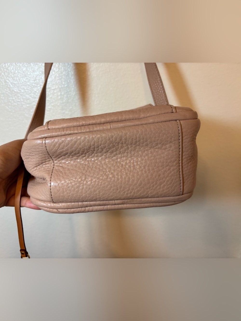 Etienne Aigner beige cream Pebbled Leather Crossbody - Picture 4 of 9